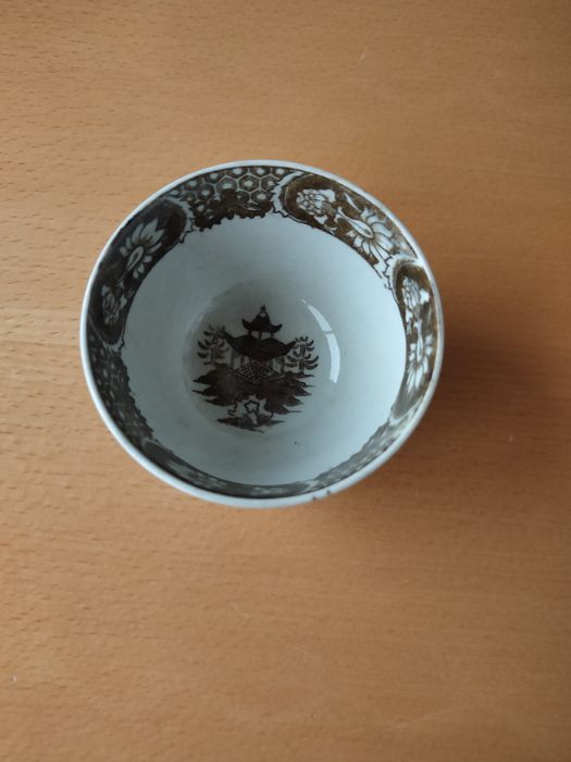 Conjunto de peças em cerâmica chinesa.