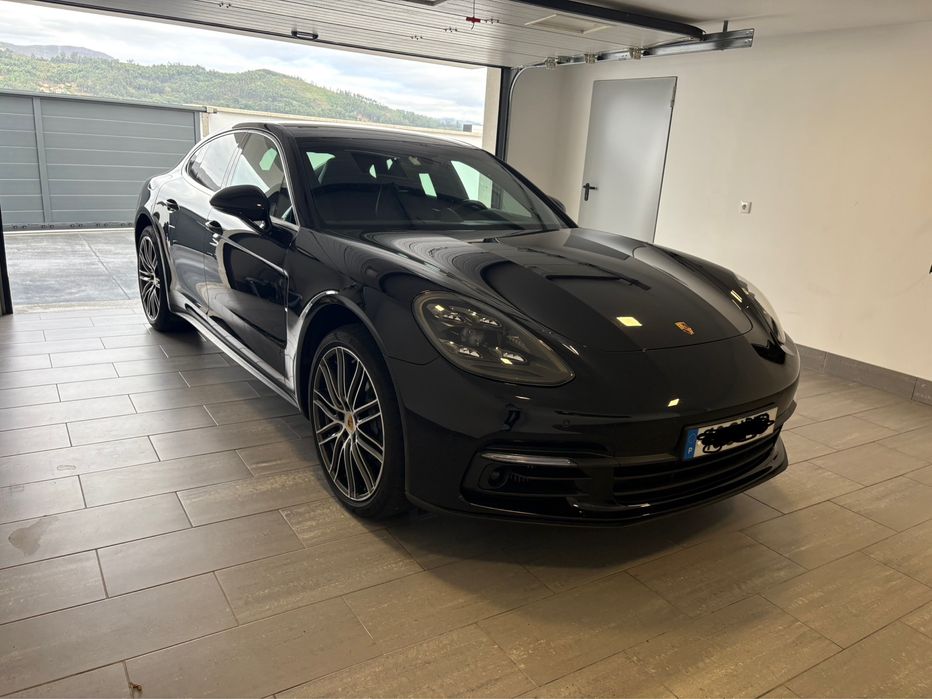 Porsche Panamera 4s