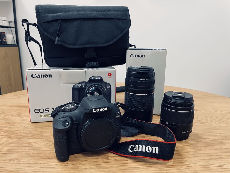 Canon EOS 2000D + 2 obiektywy + torba + ładowarka