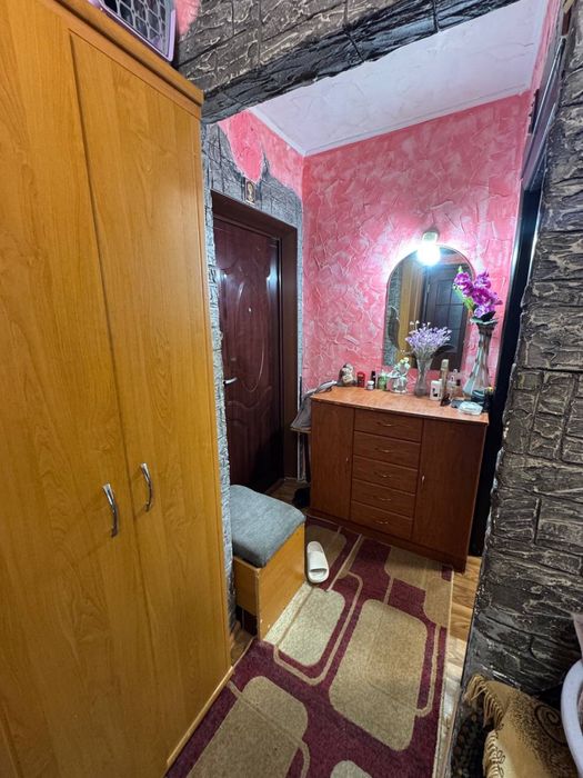 Продам 1-кімнатну. Лівий берег.