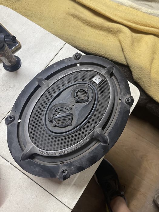 Динамики JBL T696