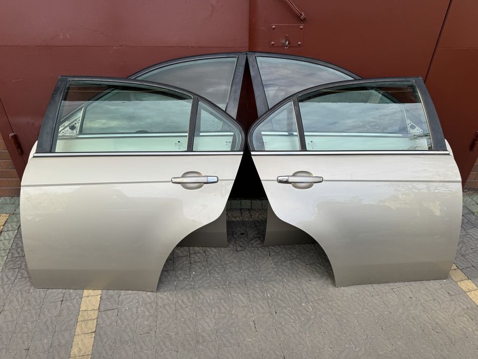 Двері для автомобіля Chevrolet Epica