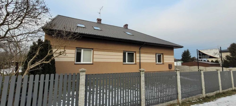 Dom w malowniczej miejscowości Czarny Las nowoczesny z dużym podwórkiem