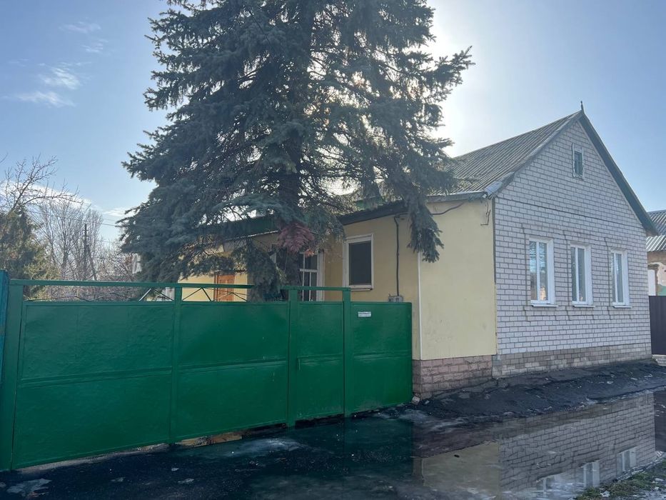 Продам будинок у місті Барвінкове