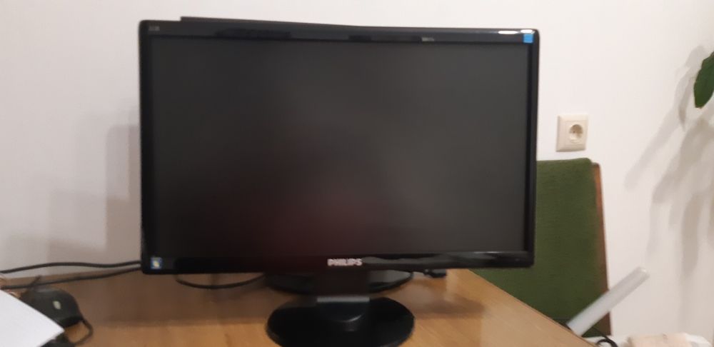 Монітор PHILIPS 223Е