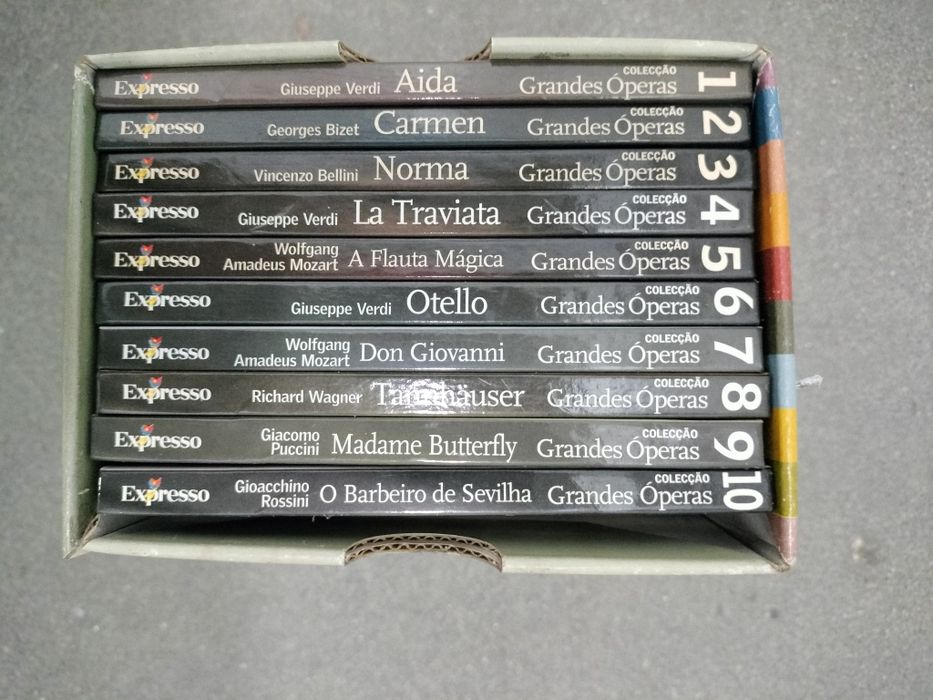 Coleção Grandes Óperas ainda no plástico original