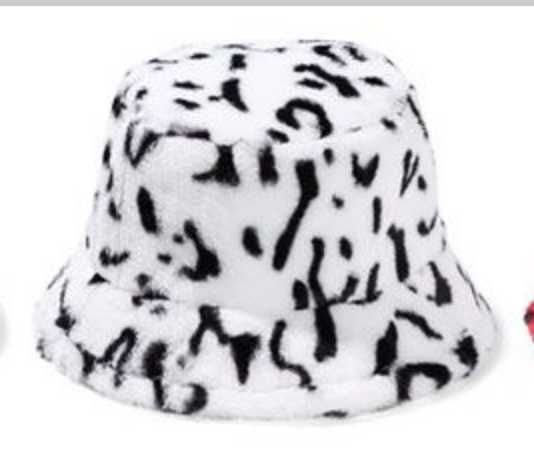 Плюшевая , трендовая  панама , шапка, принт далматинца.