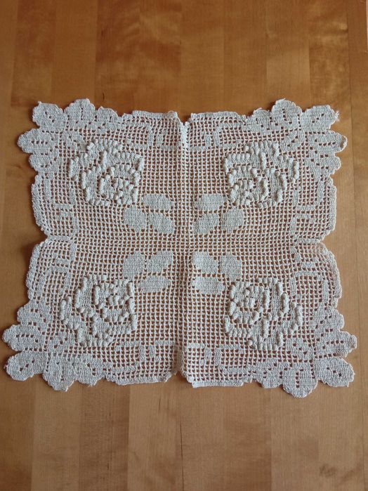 Komplet 5 sztuk pięknych serwetek