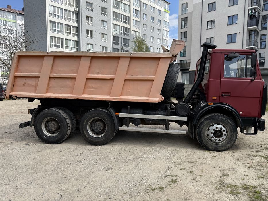 Продас самоскид.