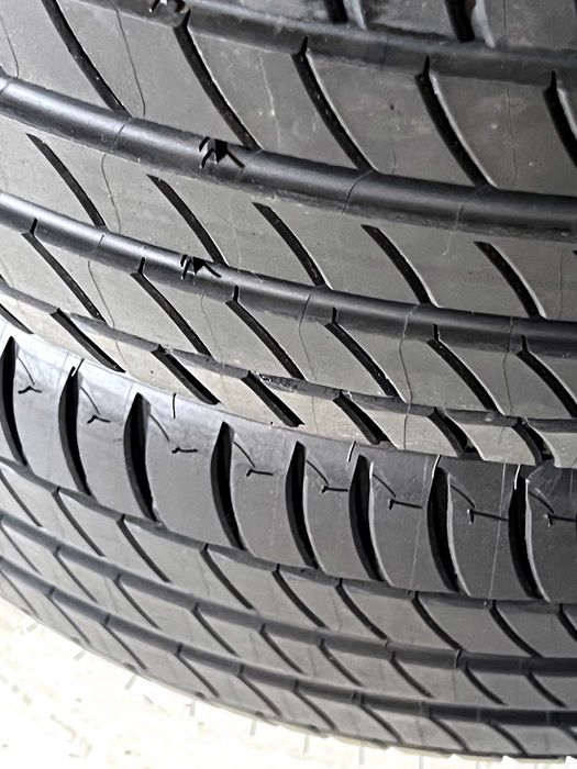 Pneus Michelin Primacy 3 - 235/55/17 - Como NOVOS