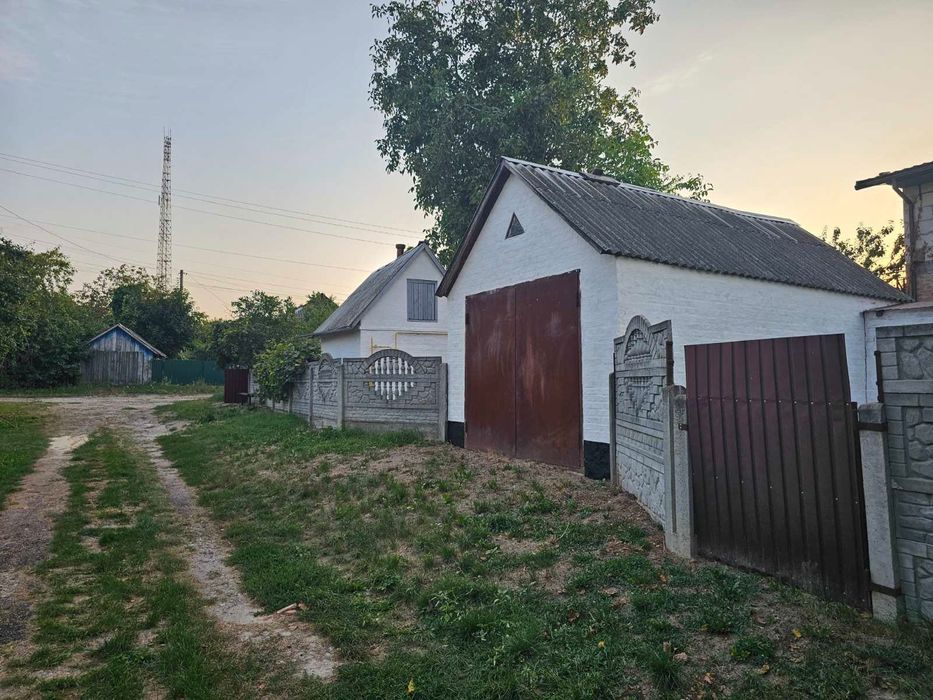 Продаж , Приватний будинок .