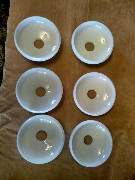 Плафон скляний,раритетнй,,старий ,ретро для люстри..