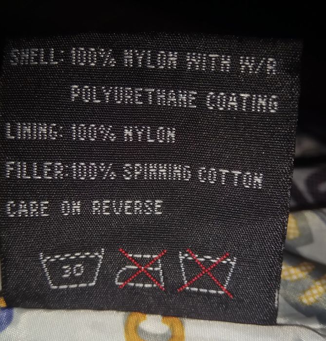 Курточка на девочку