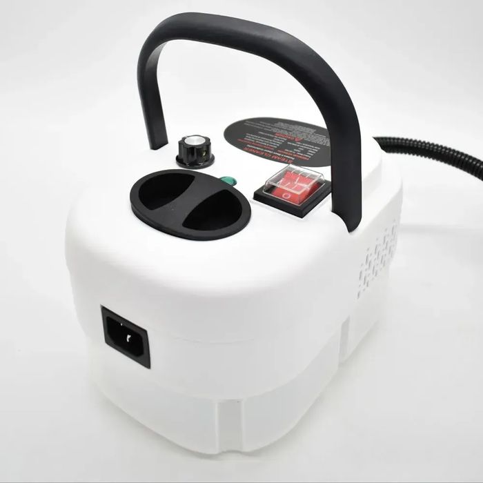 Пароочиститель с насадками