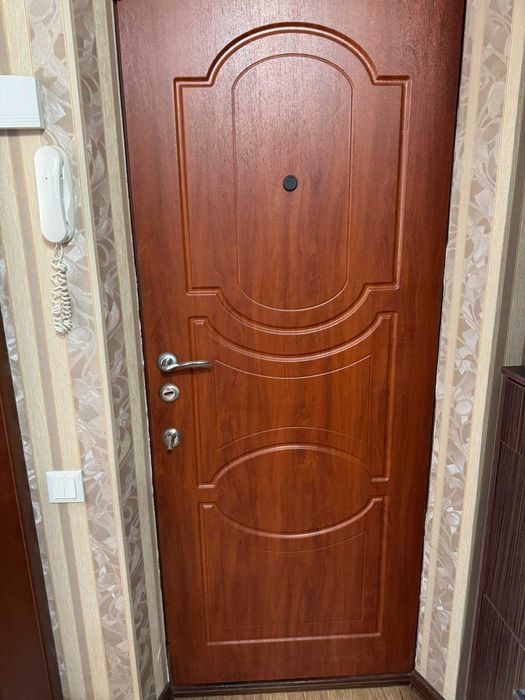 Продам 3 ком квартиру с гаражом и кладовкой. Можно по сертификату!