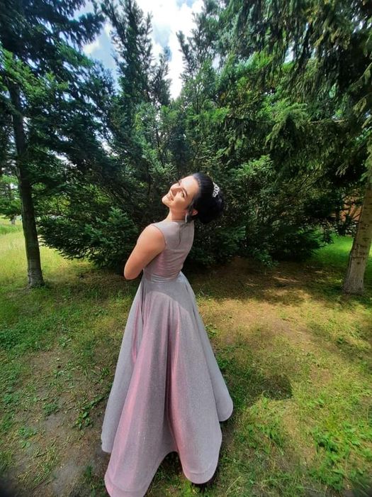 Сукня вечірня в ідеальному стані