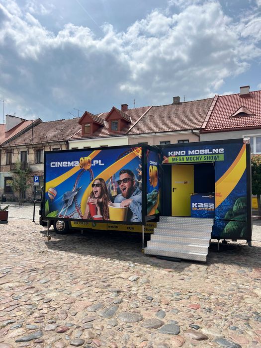 Kino 9D Wynajem atrakcja na imprezy/ firmowe/ dni miasta/ / dożynki