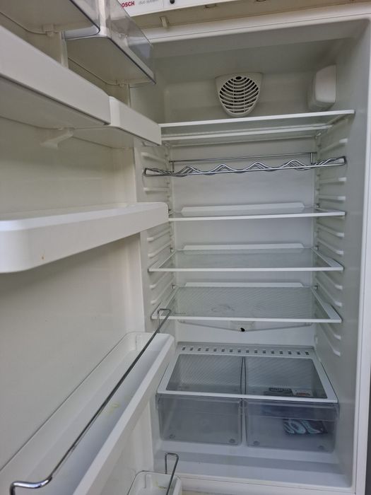 Sprzedam lodówkę Bosch