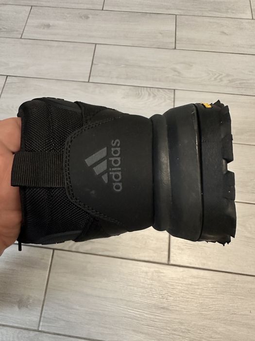 Кросівки Adidas Goretex