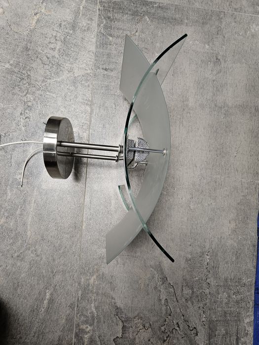 Lampa szklana sufitowa