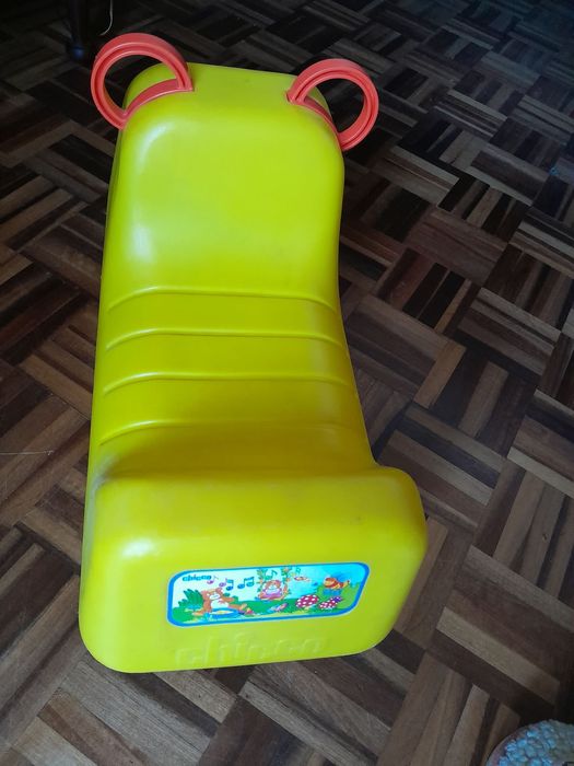 Giocatollo pequeno brinquedo usado bebe