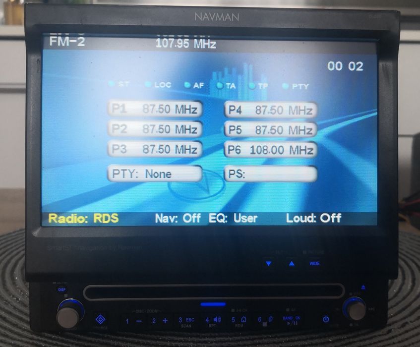 Radio z wysuwanym wyswietlaczem Lcd DVD Navman iDN 3000, 2 piloty!