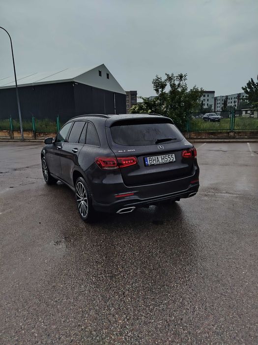 Mercedes - Benz GLC 300