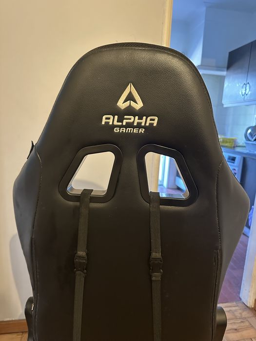 Cadeira gaming (alpha gamer)