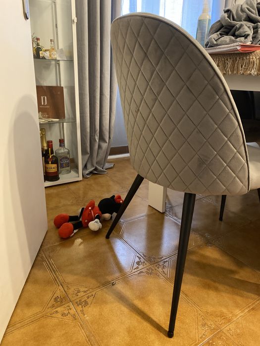 Cadeira de sala de jantar