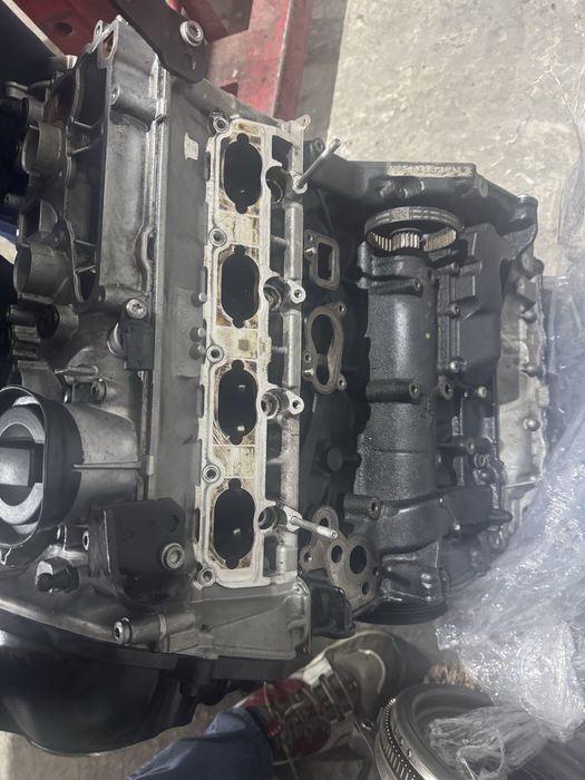 Мотор двигатеи двигун skoda passat Volkswagen CDAA CDAB 1.8 TSI superb