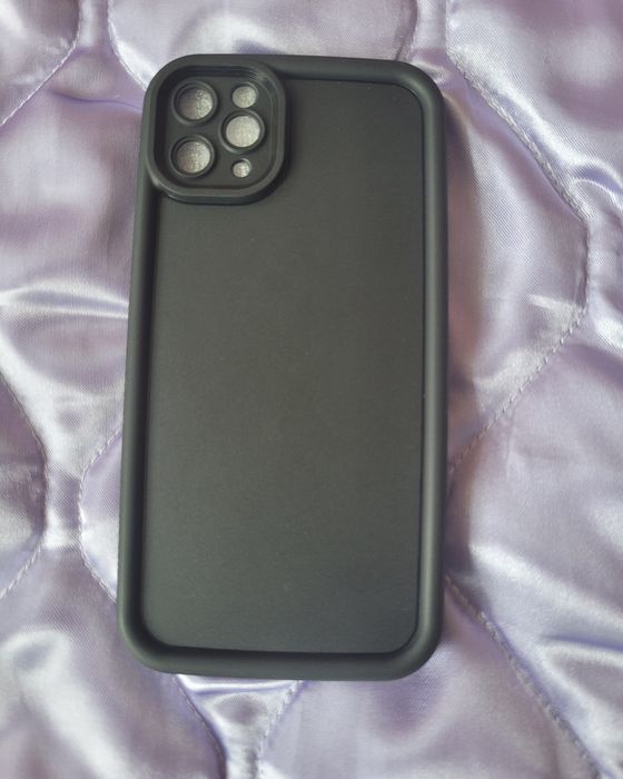 Чехлы на айфоны,разные модели