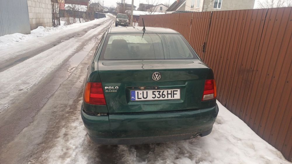 Продам Volkswagen Polo 1.4  бензин