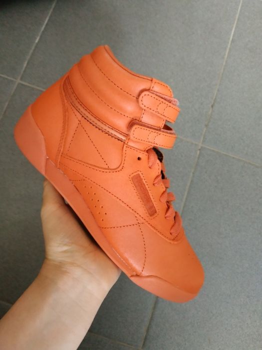 Кроссовки хайтопы Рибок reebok classic
