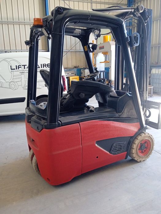 Empilhador Linde E14C evo