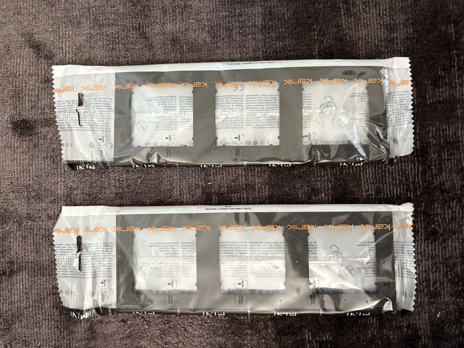 Ramka Karlik 12MR-3 potrójna czarny mat