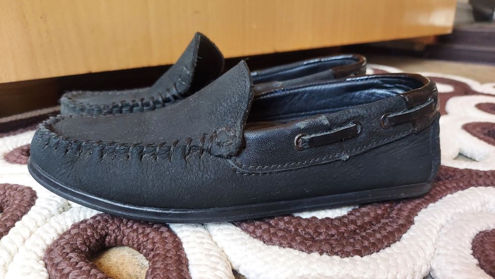 Чорні мокасини хлопчику 28 розмір