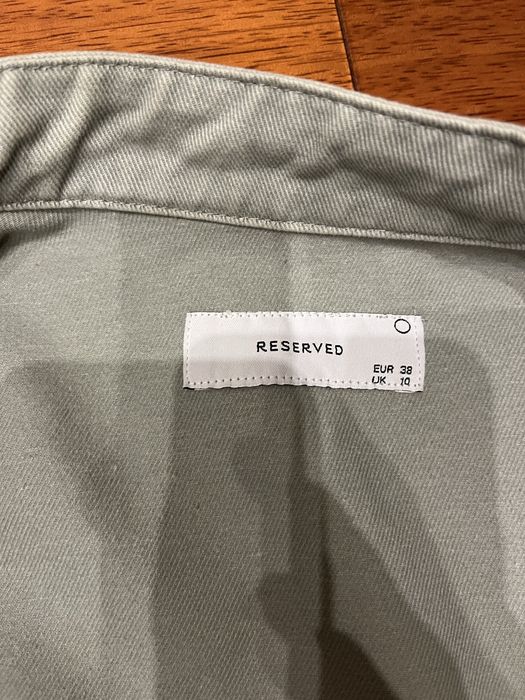 Куртка від reserved