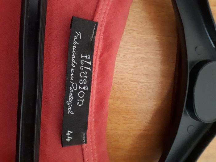 Blusas de senhora sem uso tamanho 44