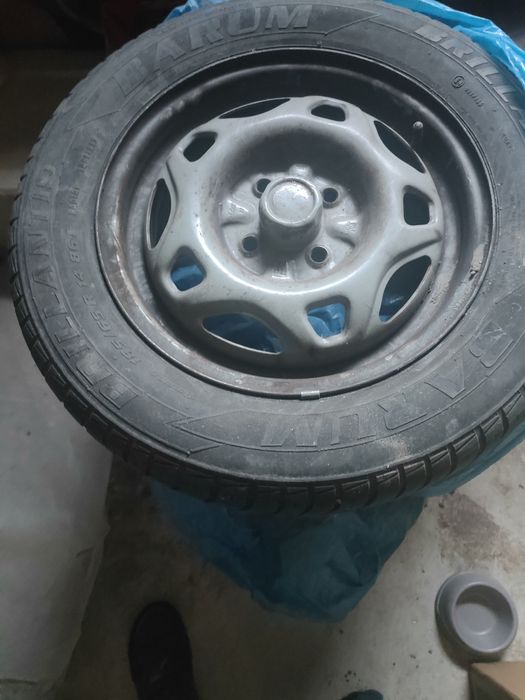 Opony z felgami stalowymi Barum Brilants 185/65/14 4szt