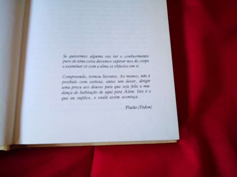 Janika O livro da noite e do dia_Vitório Káli