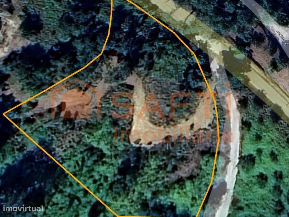 Land with Construction Possibility and an Infinite View.