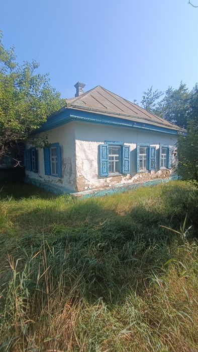 Велика ділянка в центрі села