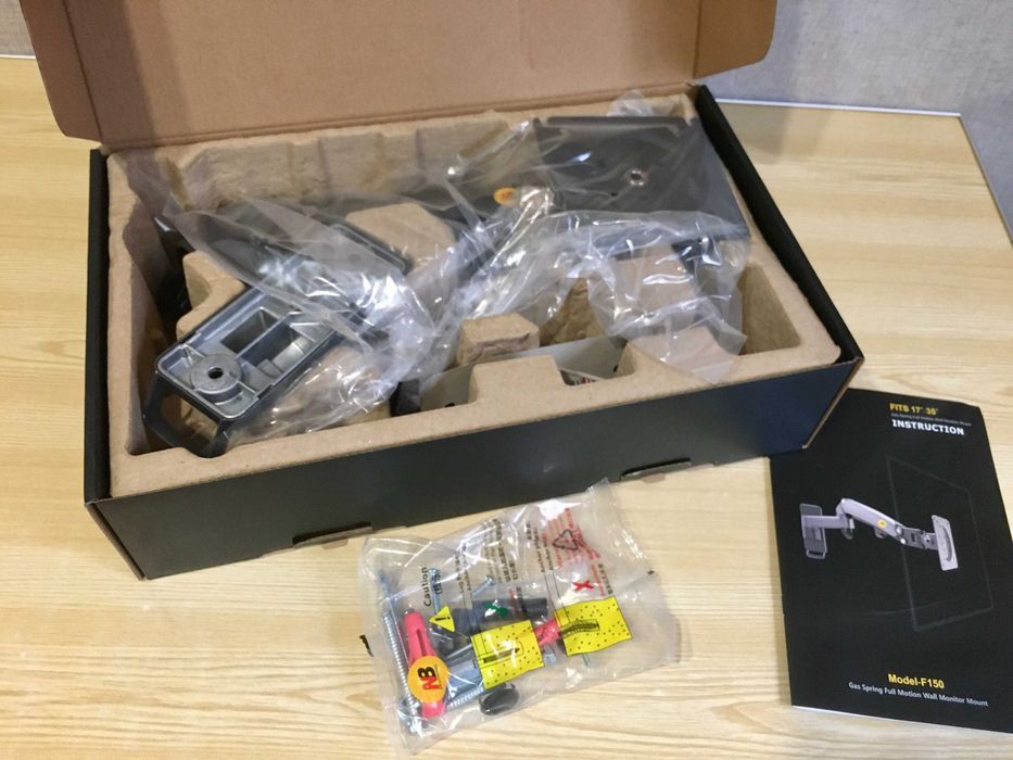 Настенный кронштейн держатель монитора NB F150 17-35” 2025 поворотный