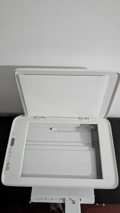 Impressora HP DeskJet 2710e