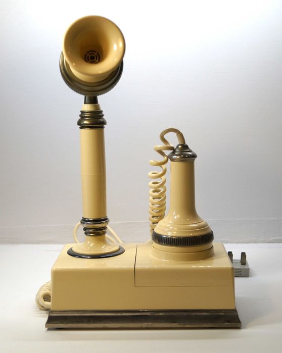 Stary telefon RWT MALWA, PRL