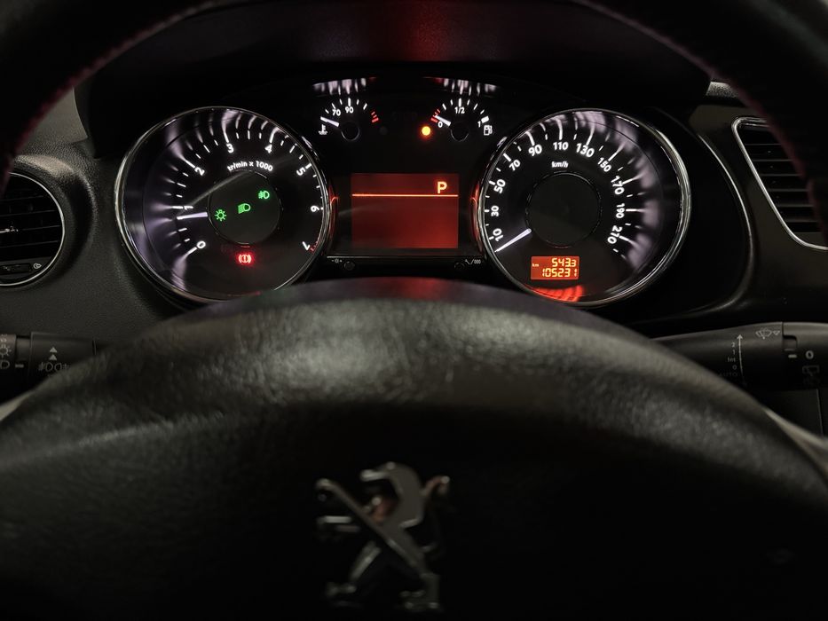 Peugeot 3008 1.6і 16V 6АКПП 2016 р.в. (156 к.с.)