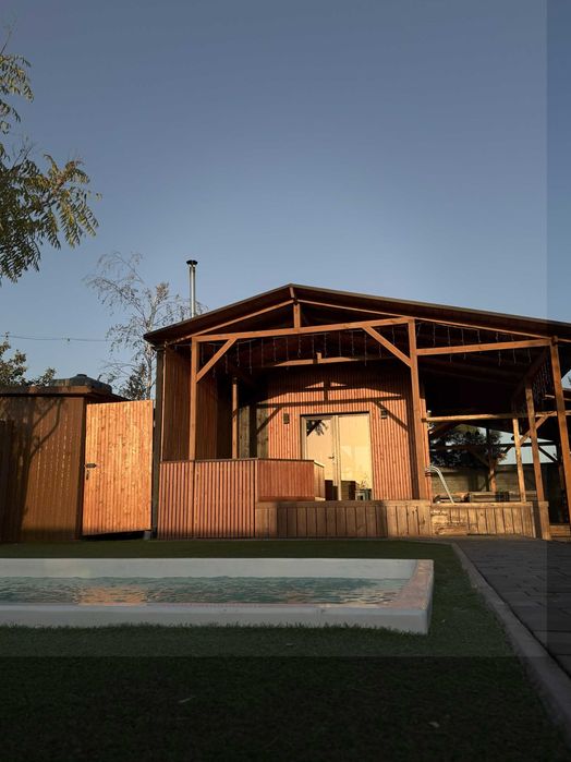 Три години лазні БЕЗКОШТОВНО! Територія, кухня, кімната для відпочинку