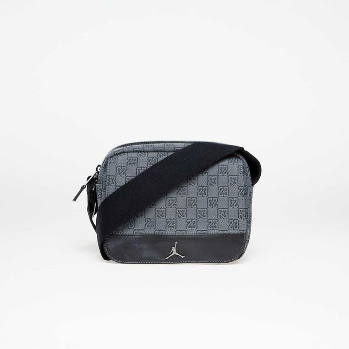 Оригінал! сумка NIKE Jordan Monogram MINI MESSENGER BAG MA0760-G9Q