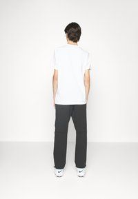 Spodnie dresowe Nike Sportswear XXL