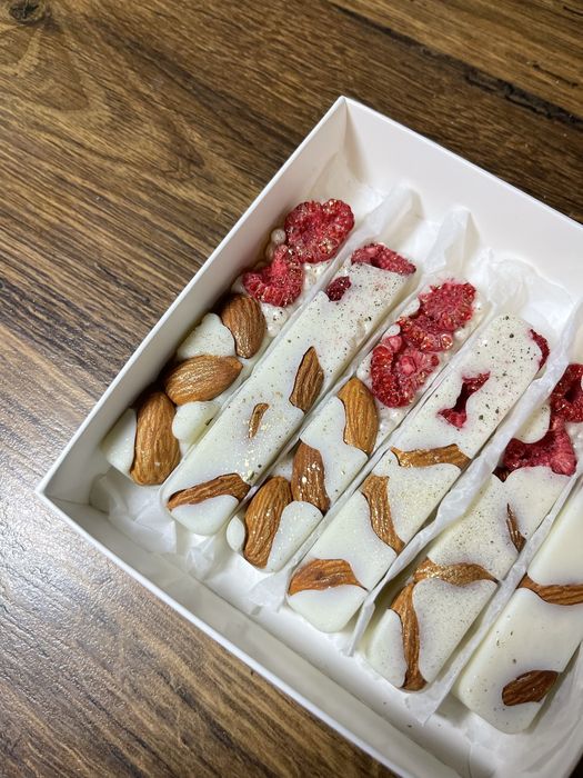 Солодкий подарунок